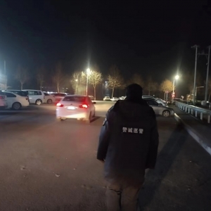 加大夜間巡查力度，維護(hù)良好鎮(zhèn)容秩序！