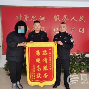 醉酒乘客與網(wǎng)約車司機發(fā)生沖突 市北民警及時制止