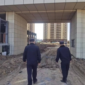 同和執(zhí)法中隊(duì)：“關(guān)注工地環(huán)保，建筑工地?fù)P塵治理”