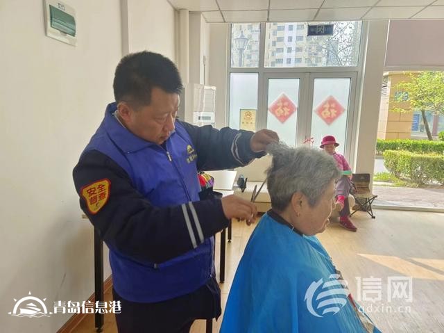 雙山街道開(kāi)展便民服務(wù)專場(chǎng) 不斷提升居民滿意度