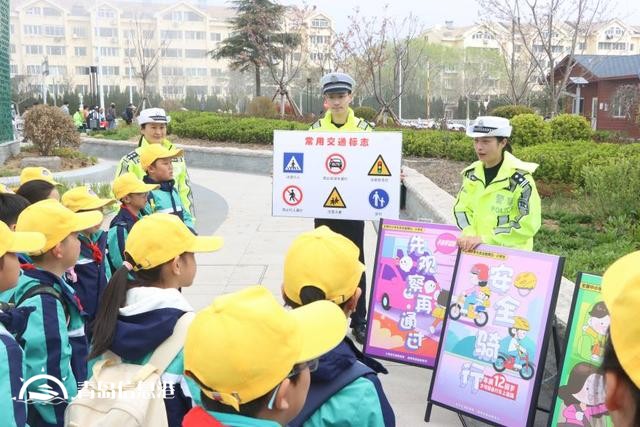 引領(lǐng)文明風尚 市北區(qū)開展“文明交通 你我同行”主題活動