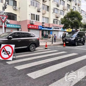 直擊高考：老師六點半就來到考點 將全程陪伴考生
