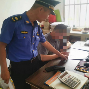 “安全”“顏值”雙提升—拆除違規(guī)設(shè)置廣告牌，打造宜居城市環(huán)境 ...