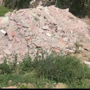隨意傾倒建筑垃圾，罰款2000元！
