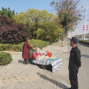 同和執(zhí)法中隊“信用+執(zhí)法”流動商販占路經(jīng)營執(zhí)法巡查工作