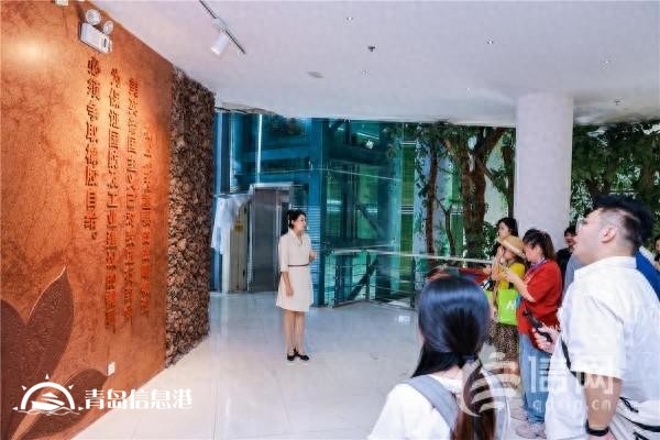 全國網(wǎng)媒行代表參觀海南農(nóng)墾博物館 感受墾區(qū)變遷與“海墾精神”