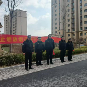 城管進(jìn)社區(qū) 服務(wù)零距離