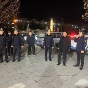 新年新貌：平度市鳳臺(tái)執(zhí)法中隊(duì)打造整潔有序節(jié)日環(huán)境