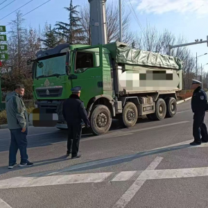 李園街道綜合行政執(zhí)法中隊：“三個堅持”推動渣土管理常態(tài)長效 ...