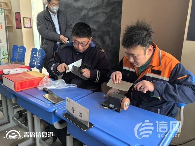 ?臺柳路社區(qū)開展“紅柳情”便民小專場活動 磨刀服務(wù)又添“新”力