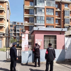 平度市東閣街道執(zhí)法中隊(duì)整治戶外廣告，城市“顏值”“品質(zhì)”雙提升 ...