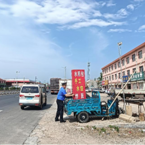 告別雜亂廣告，云山中隊(duì)守護(hù)城市清爽顏值